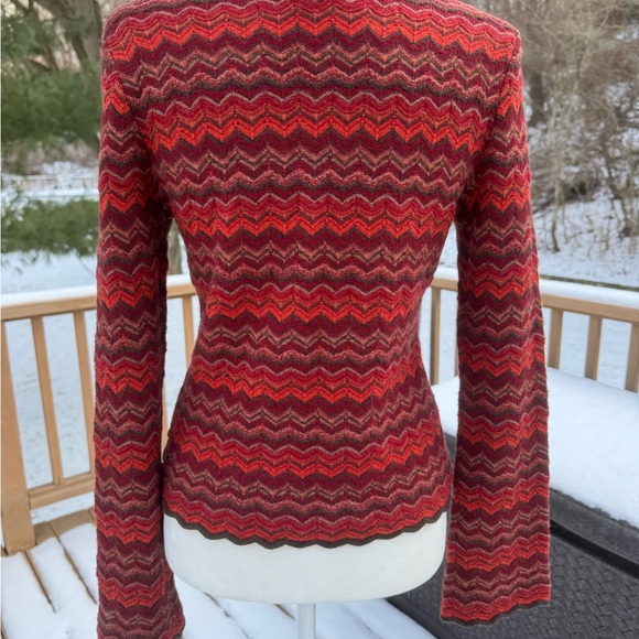 Urchin Women’s Sweater - Picture 3 of 7